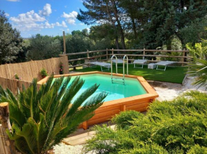HOME 21 - Piscina, Idromassaggio, Campo da Calcio - 2 minuti da Locorotondo Locorotondo